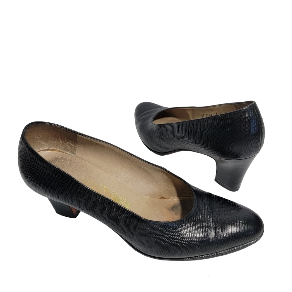 Salvatore Ferragamo Women’s Black Python Print Leather Pumps Heels Sz 7B